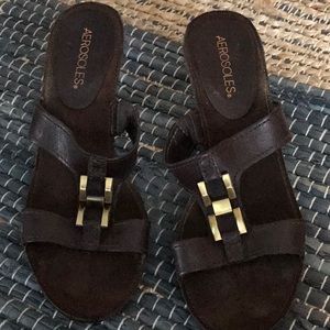 Slip on comfy heeled Aerosoles sandals